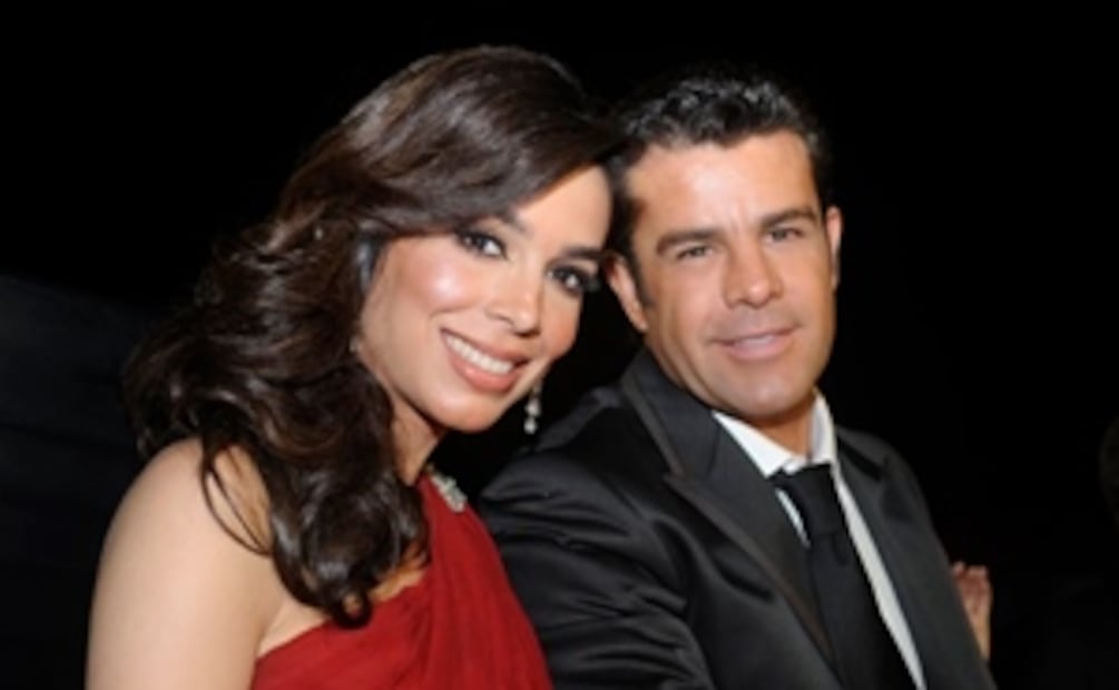 El tiempo no pasa por Eduardo Capetillo