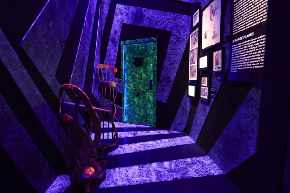 Explora los mundos oscuros y mágicos de Tim Burton en esta exposición única en CDMX. Foto: Tim Burton's Labyrinth
