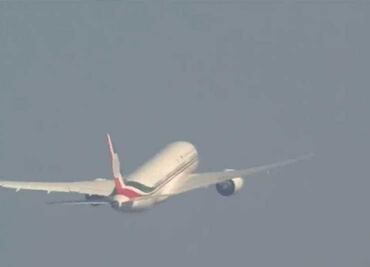 Avión presidencial parte a California, donde se pondrá en venta