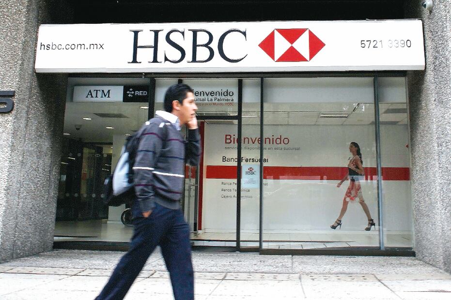 Fitch Ratings destacó el desempeño de los bancos mexicanos frente a la volatilidad en 2015 (ARCHIVO EL UNIVERSAL)
