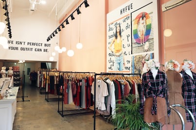 HYFVE Mayorista icónico de la moda de Los Ángeles comparte su éxito