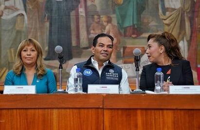 Enrique Vargas se baja de la candidatura con la alianza PRI-PAN-PRD por el Edomex 