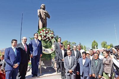 Convoca Aureoles a la unidad para hacer frente a adversidad
