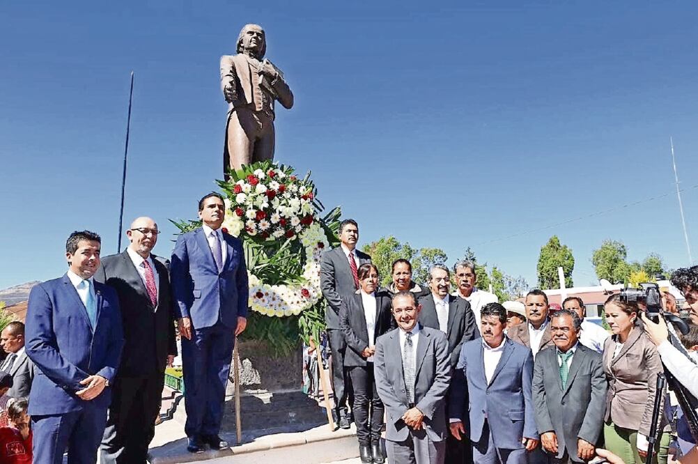 Silvano Aureoles Conejo señaló que no hay verdades únicas ni absolutas, porque la solución a los problemas se construyen mediante acuerdos (ESPECIAL)