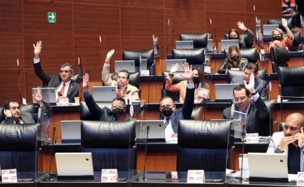 AMLO agradece a diputados y senadores aprobación de la Ley de Ingresos 