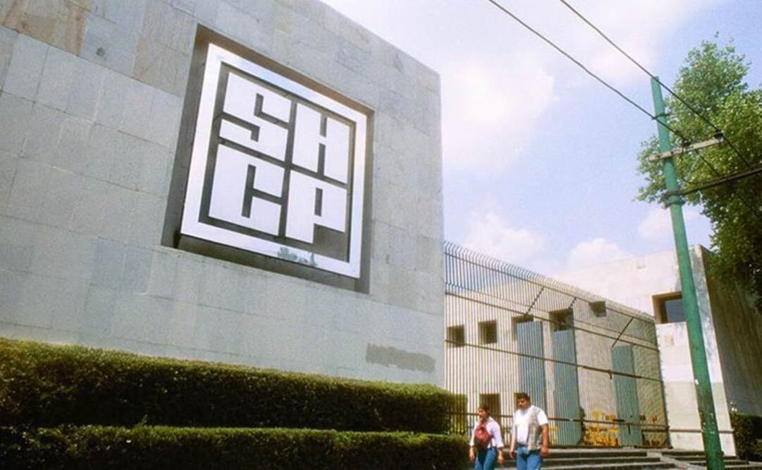 Publican lista de contribuyentes con facturación apócrifa