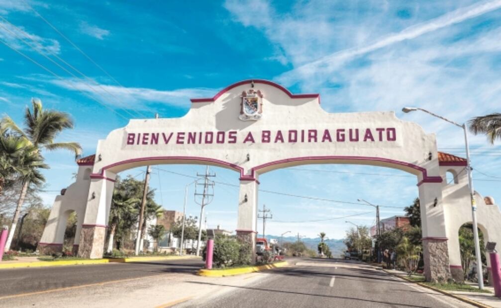 Cuando AMLO saludó a la madre del Chapo Guzmán y liberó a Ovidio