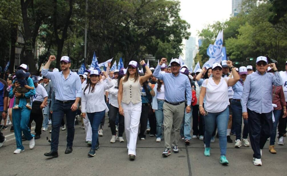La edil participó en el Relanzamiento del Partido Acción Nacional. Foto: Especial.