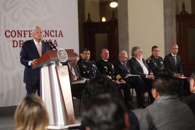 Fuerzas armadas buscan pacificar al país “sin generar violencia”: Sedena