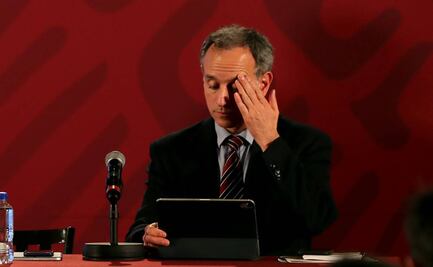 Especialistas critican postura de López-Gatell sobre uso de cubrebocas