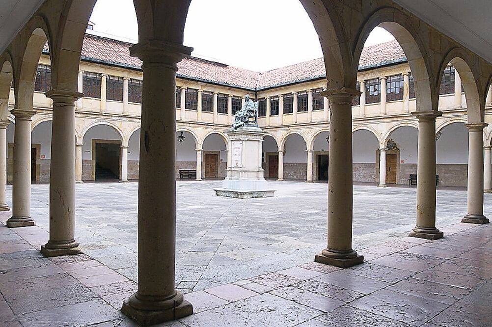 En el Paraninfo de la Universidad de Oviedo se realizará la premiación y estará presidida por el rector Vicente Gotor y por el Licenciado Juan Francisco Ealy Ortiz, Presidente Ejecutivo y del Consejo de Administración de EL UNIVERSAL (ESPECIAL)