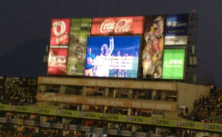 Reconocen a Ferretti por su partido mil con un video