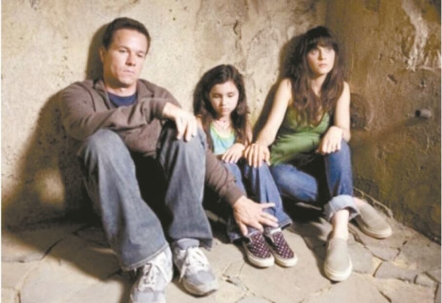 Krasinski prefiere más terror y menos parafernalia