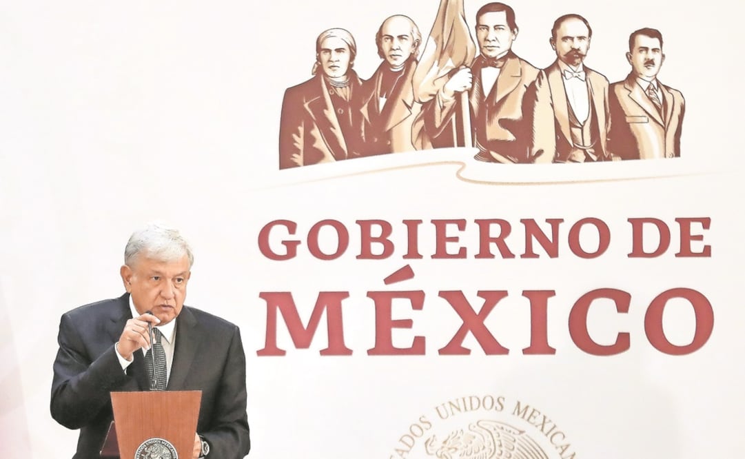 Andrés Manuel López Obrador anunció que su gobierno presentará este fin de semana un plan para detener la caída de la extracción petrolera. Foto: ARCHIVO EL UNIVERSAL