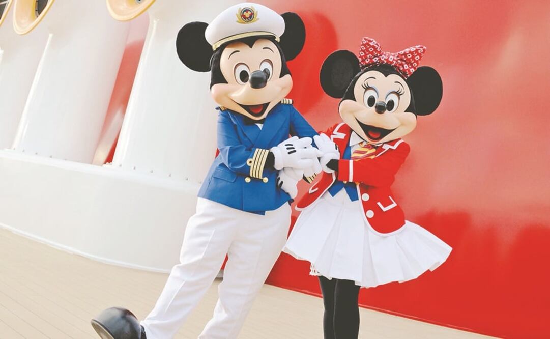 Mickey y Minnie aparecen en pantalla y en vivo. (CORTESÍA)