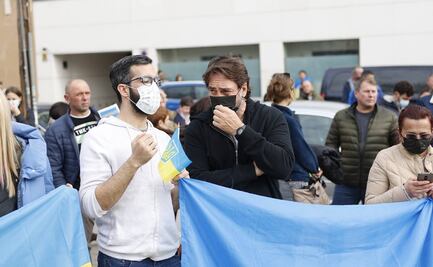 Javier Bardem protesta ante la Embajada rusa en Madrid contra la invasión a Ucrania
