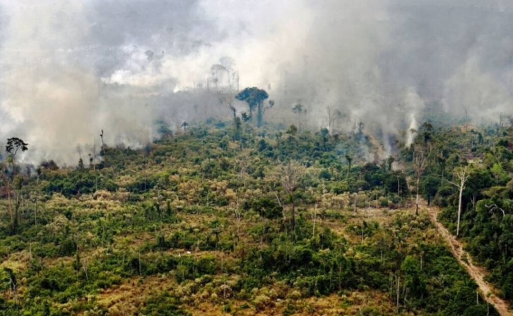 Días sin sol y problemas respiratorios, así se vive por los incendios en la Amazonia