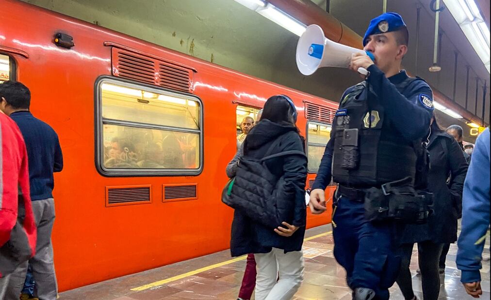 Apenas el 11 de octubre una persona fue asesinada a tiros en la estación Tepalcates de la Línea A. Foto: Axel Sánchez/EL UNIVERSAL