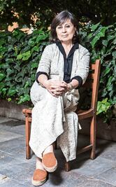 Laura Restrepo ideó un fresco sobre el mal