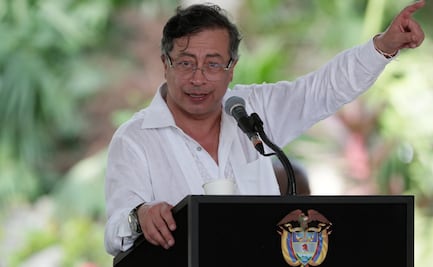 Petro califica como "asesinato" el ataque militar de EU a embarcación en el Caribe; operación divide opiniones