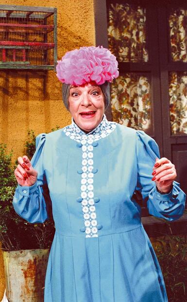 Doña Clotilde, en el guion, era una “quisquillosa solterona” que, sin embargo, vivía enamorada del que Chespirito describió como el holgazán, inculto y comodino don Ramón. ESPECIAL.