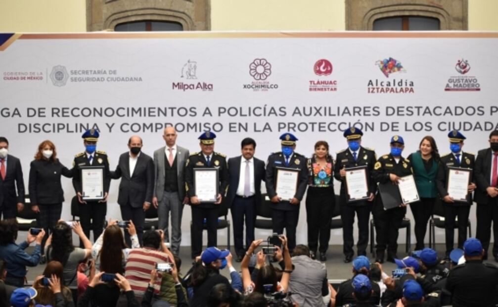 Alcaldes morenistas reconocen labor de policías de la CDMX para combatir delincuencia 