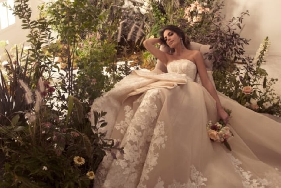 Ximena Navarrete es la nueva imagen de la colección de novias de Benito Santos