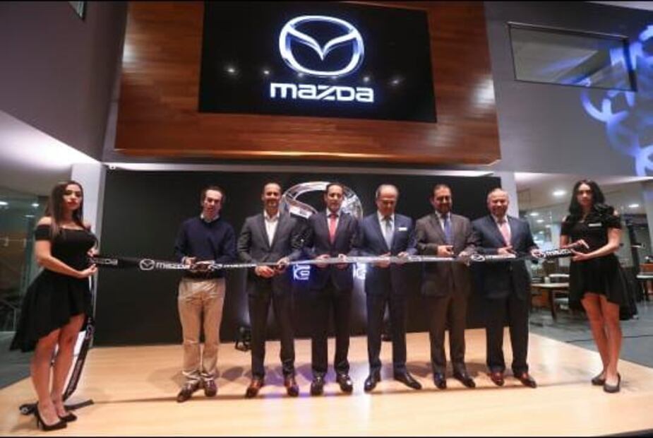 Tras 14 años en México, Mazda vende su auto 500 mil en el país
