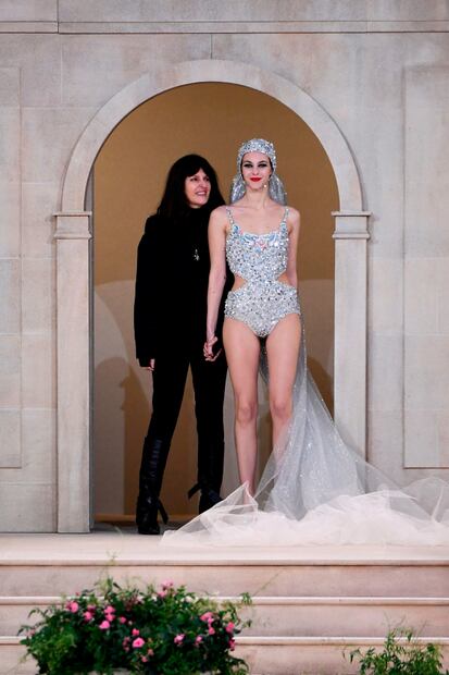 ¿Quién es Virginie Viard, la sucesora de Karl Lagerfeld en Chanel?