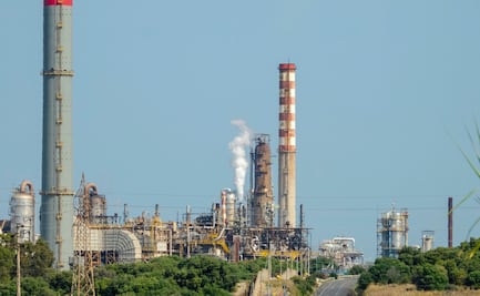 Unión Europea acuerda dejar de importar gas natural ruso y eliminar gradualmente las de petróleo