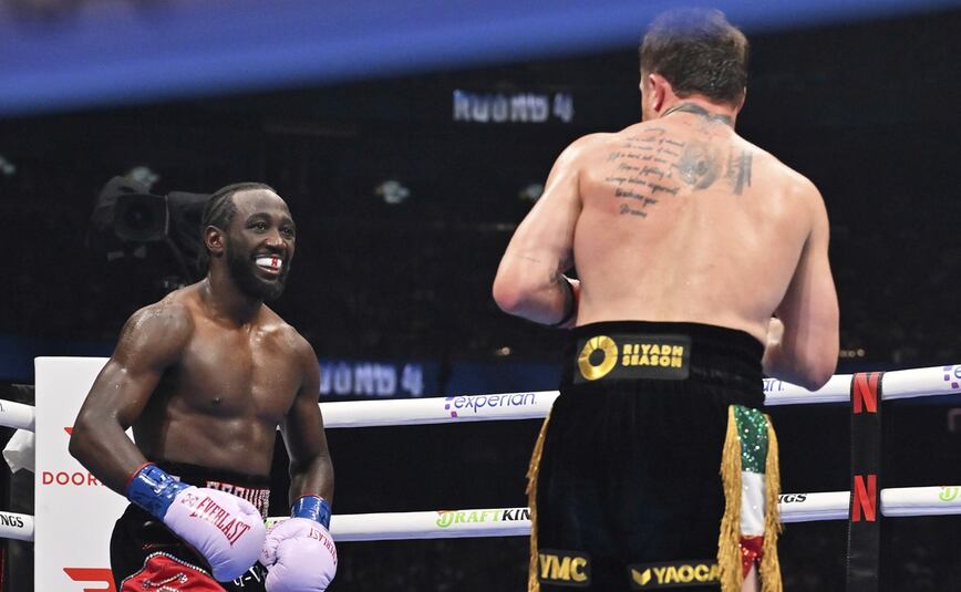 'Canelo' Álvarez es derrotado por decisión unánime ante Terence Crawford / Foto: AP