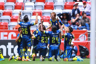 Toluca pierde con Morelia y afición pide la salida de Lavolpe