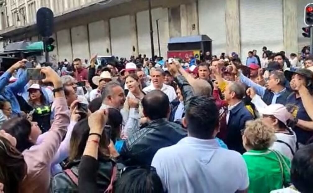 Mitin por aniversario de la Expropiación Petrolera en el Zócalo de la CDMX, minuto a minuto