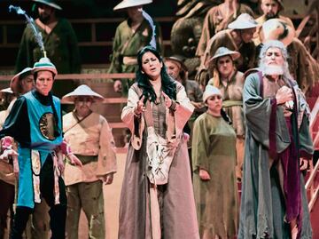 Olivia Gorra, de niña buleada a estrella de la ópera