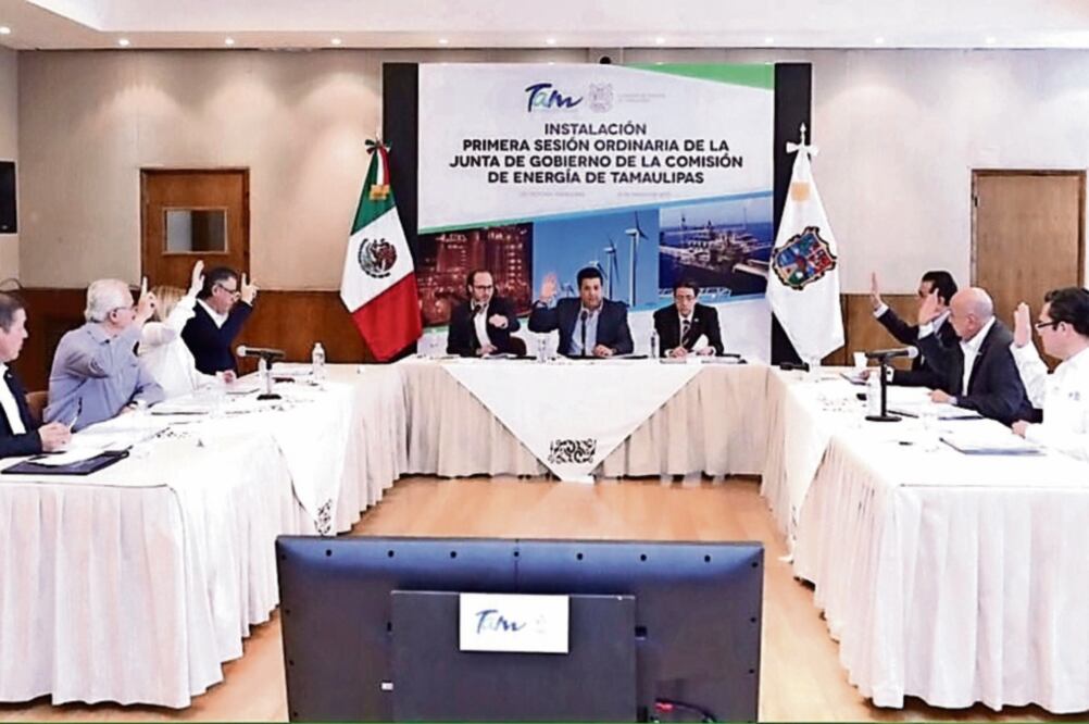 Tras el arranque del plan de seguridad, el gobernador Francisco García Cabeza de Vaca acudió a la Junta de Gobierno de la Comisión de Energía de Tamaulipas (ARCHIVO. EL UNIVERSAL)