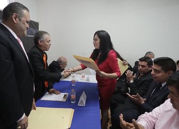 Se reciben 10 de la primera generación de Universa
