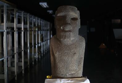 La estatua Moai más antigua regresa a la isla de Pascua tras 152 años
