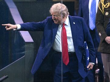 Trump defiende su desfile militar; "era hora de que EU celebrara sus victorias", dice