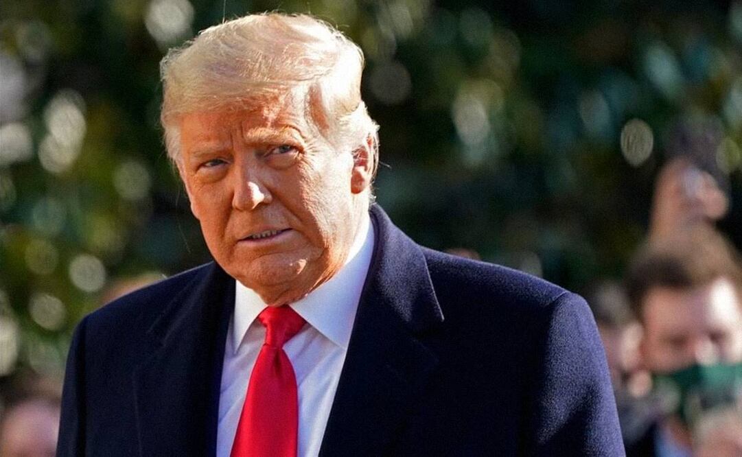 El exmandatario Donald Trump dijo que intentan destruir la vida de su asistente Walt Nauta. Foto: AP