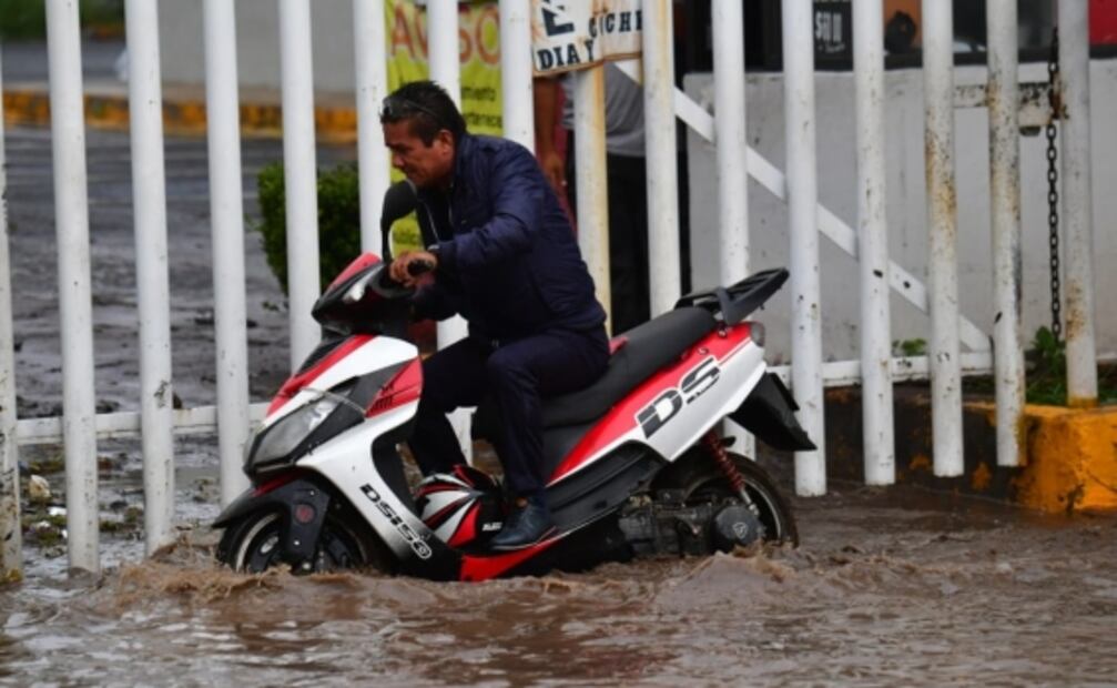 Así amaneció Ecatepec tras tormenta que dejó 2 muertos