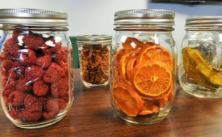 Profeco va contra estas marcas de fruta en almíbar y deshidratada por falsedades en etiquetado