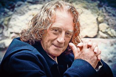 Mandoki pide impulsar el cine nacional