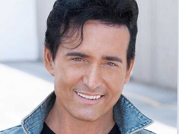 El último video de Carlos Marín, Il Divo, antes de ser hospitalizado