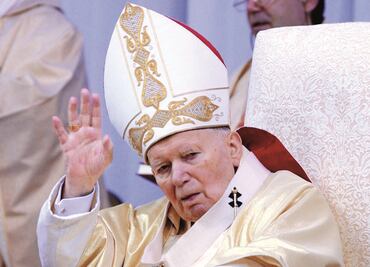 Roban reliquia del papa Juan Pablo II en Italia