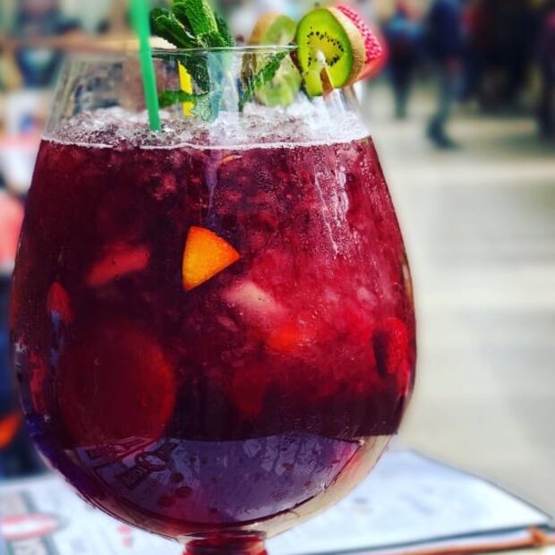 Descubre cuáles son las diferencias entre clericot y sangría