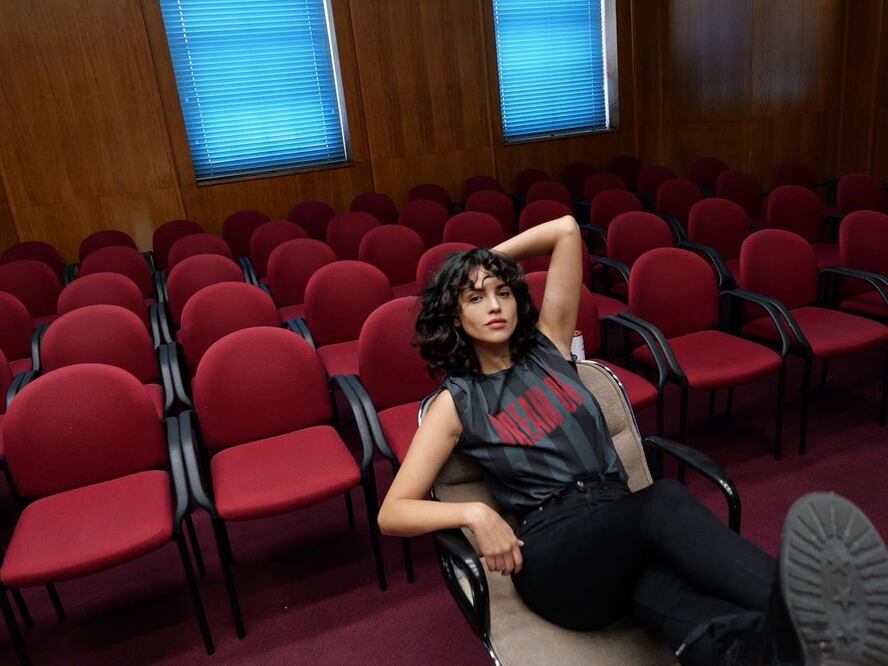 La actriz luce increíble en esta nueva sesión de fotos / Foto: Instagram @eizagonzalez 