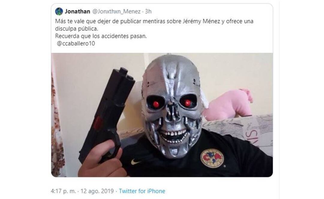 TWITTER 