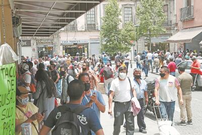 Capitalinos ven "verde" al semáforo naranja en la CDMX