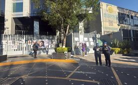 Manifestantes bloquean Avenida Insurgentes; acusan que grupo de choque trató de intimidarlos
