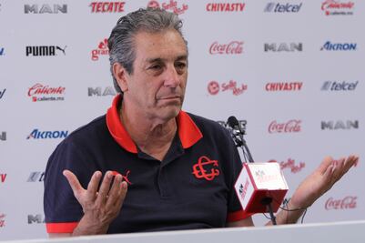 Tomás Boy niega "ayudas" del VAR